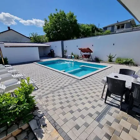 With Private Pool Apartman Blagaj